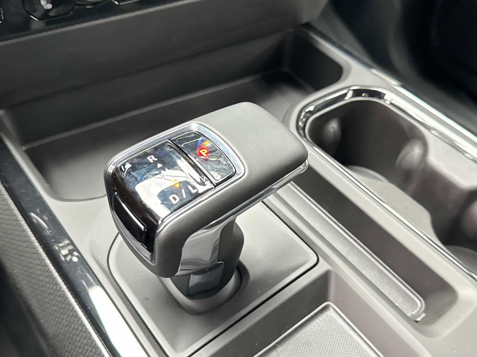 2025 Chevrolet Silverado 1500 Vehicle Photo in LOS ANGELES, CA 90007-3794
