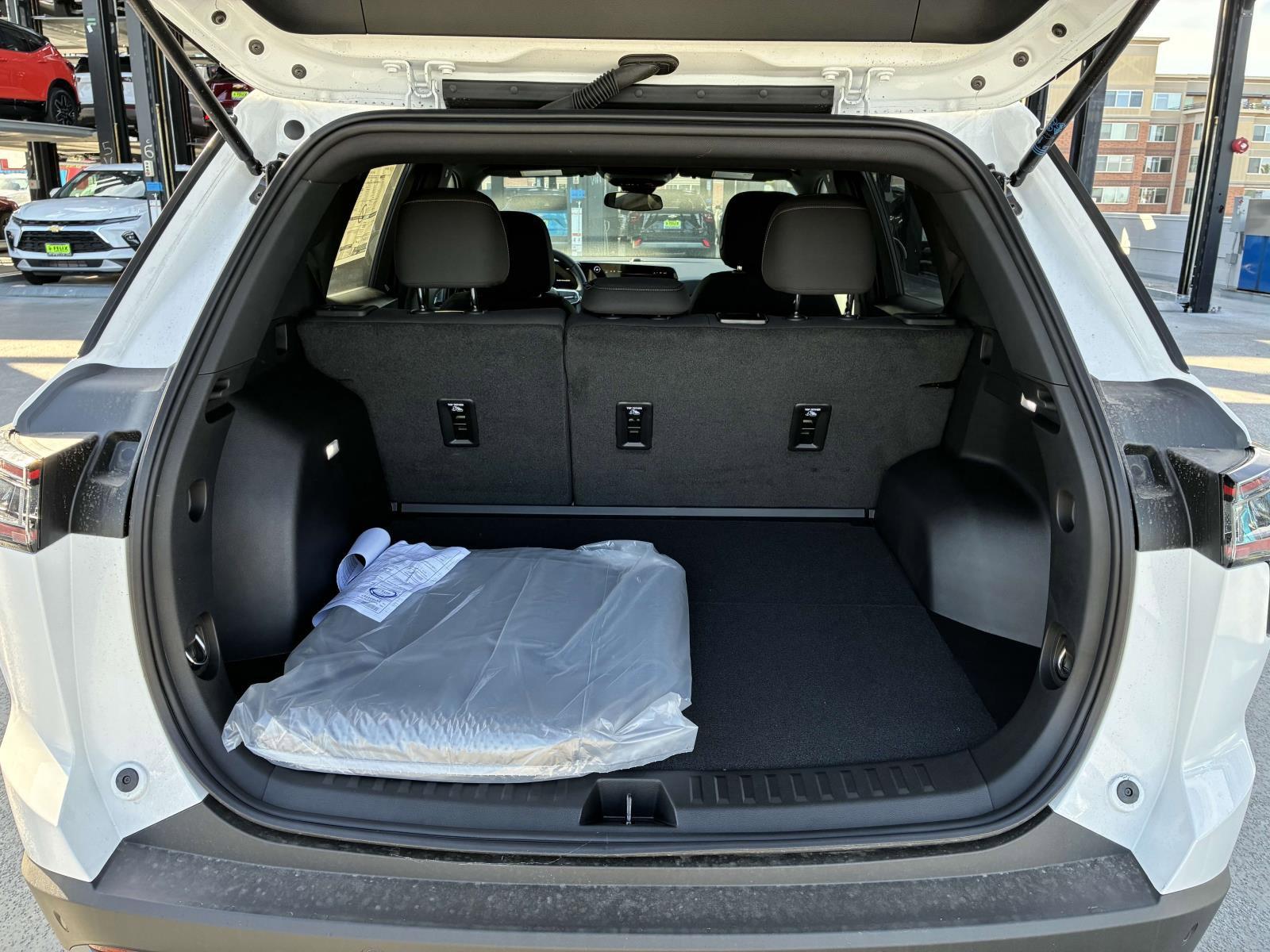 2025 Chevrolet Equinox Vehicle Photo in LOS ANGELES, CA 90007-3794