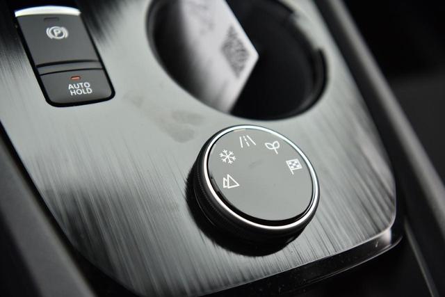 2025 Nissan Rogue Vehicle Photo in Ballwin, MO 63011