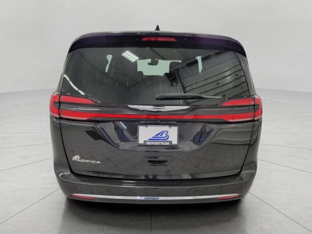 2023 Chrysler Pacifica Vehicle Photo in Oshkosh, WI 54901