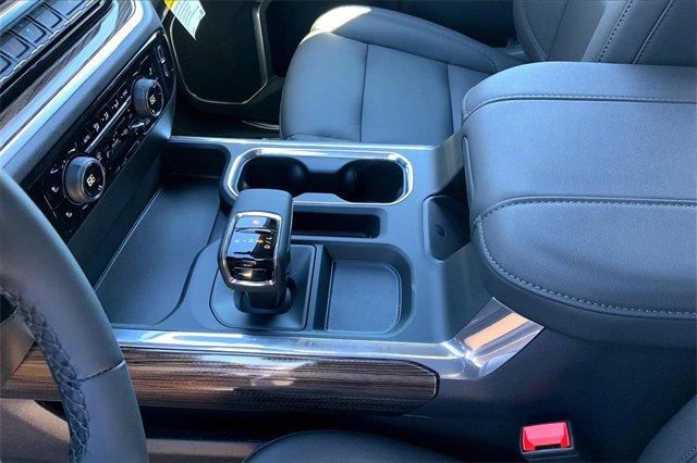 2025 Chevrolet Silverado 1500 Vehicle Photo in KANSAS CITY, MO 64114-4502