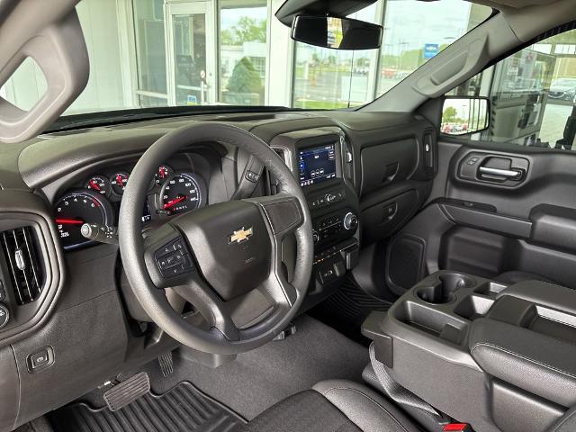 2023 Chevrolet Silverado 1500 Vehicle Photo in MANHATTAN, KS 66502-5036