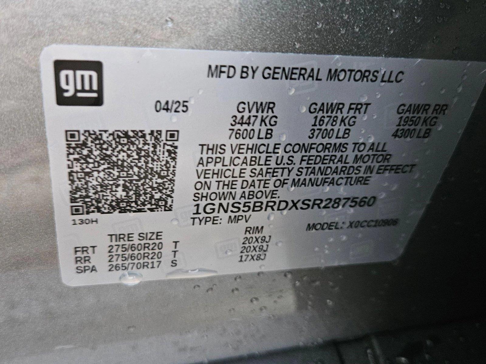 2025 Chevrolet Suburban Vehicle Photo in GREENACRES, FL 33463-3207