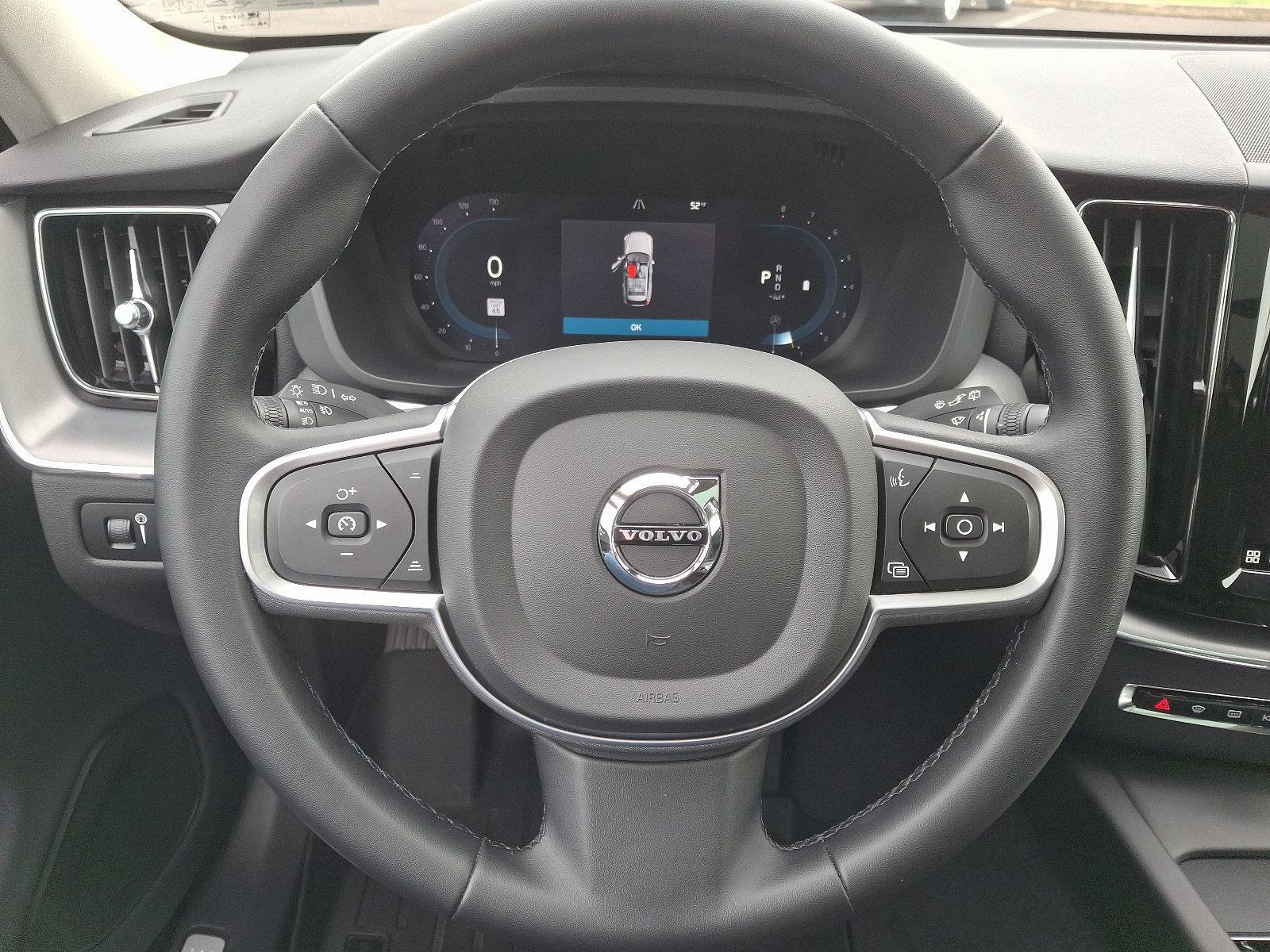 2022 Volvo XC60 Vehicle Photo in Trevose, PA 19053