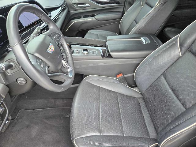 2021 Cadillac Escalade Vehicle Photo in DENTON, TX 76210-9321