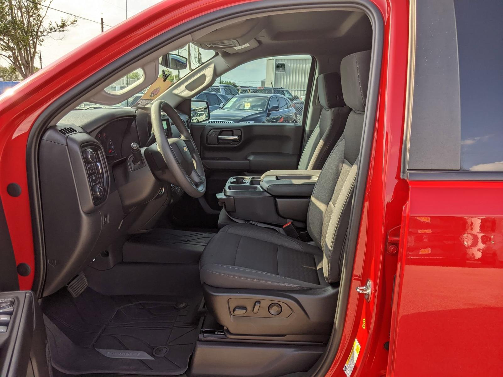 2022 Chevrolet Silverado 1500 Vehicle Photo in Seguin, TX 78155