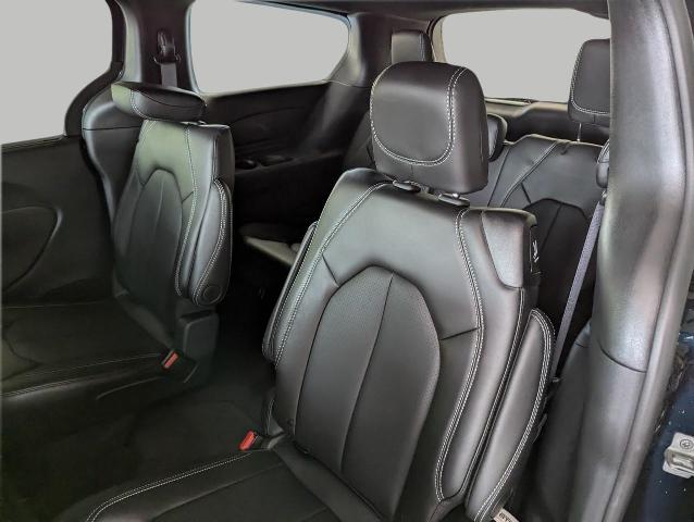 2025 Chrysler Pacifica Vehicle Photo in Oshkosh, WI 54901