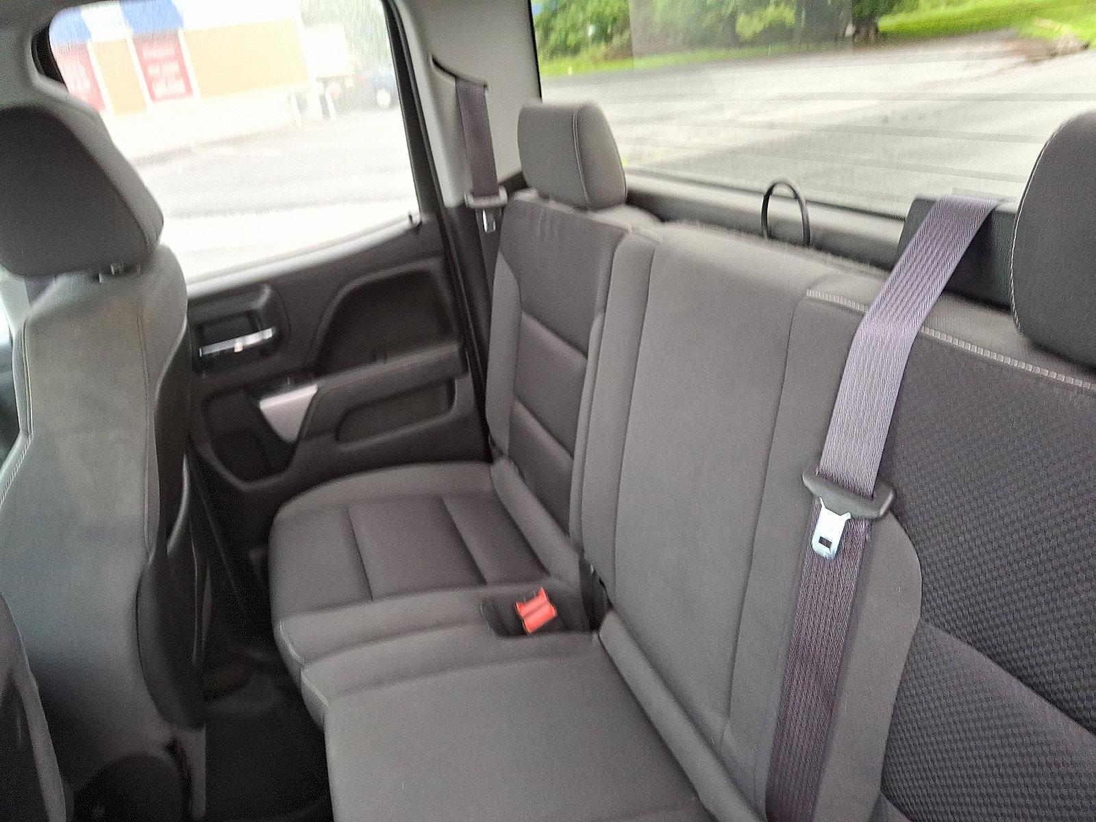 2015 Chevrolet Silverado 1500 Vehicle Photo in Harrisburg, PA 17111