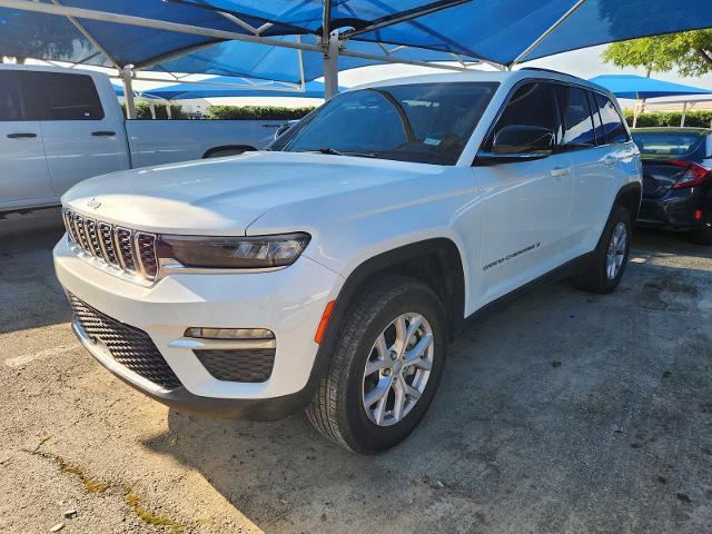2022 Jeep Grand Cherokee Vehicle Photo in DENTON, TX 76210-9321