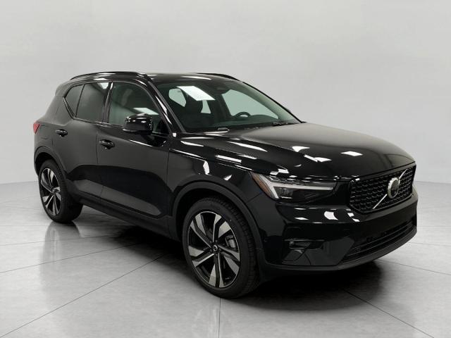 2026 Volvo XC40 Vehicle Photo in Appleton, WI 54913