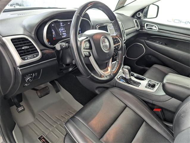 2020 Jeep Grand Cherokee Vehicle Photo in ENGLEWOOD, CO 80113-6708