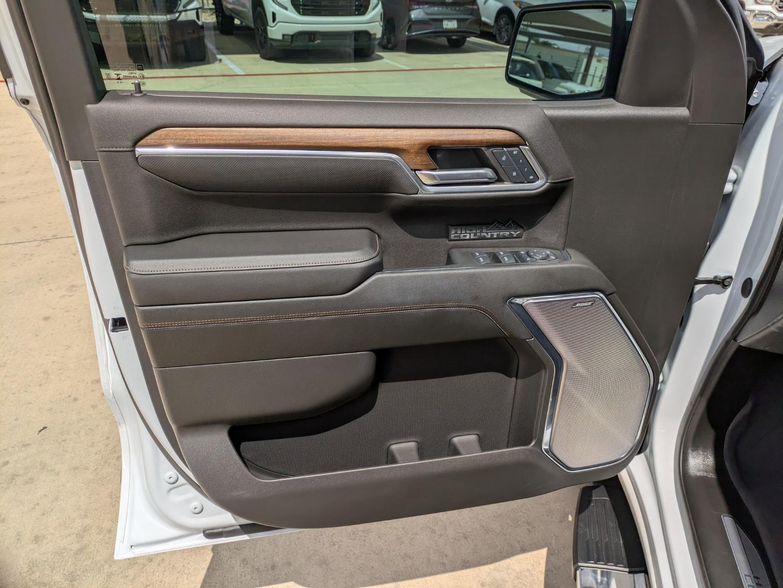 2024 Chevrolet Silverado 1500 Vehicle Photo in SELMA, TX 78154-1460
