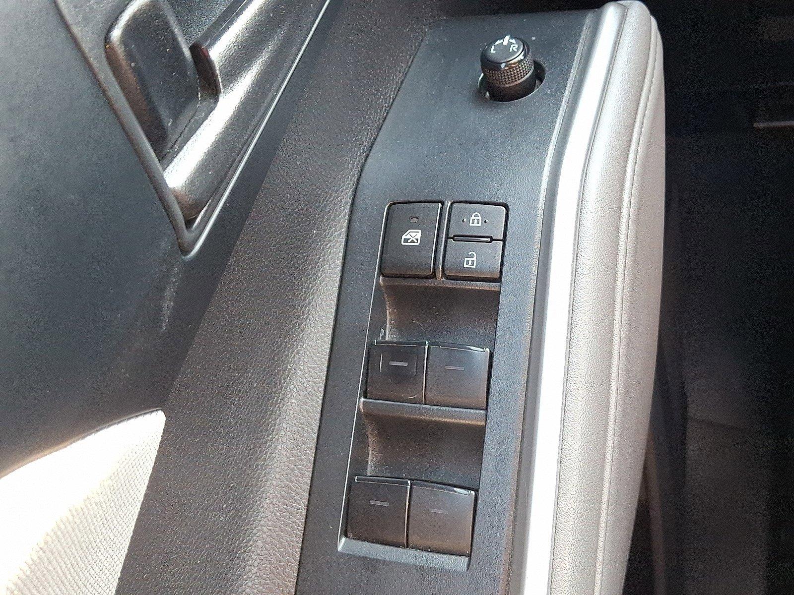 2022 Toyota Highlander Vehicle Photo in Harrisburg, PA 17111