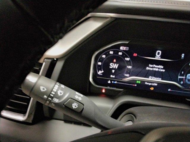 2024 GMC Sierra 2500 HD Vehicle Photo in BARABOO, WI 53913-9382