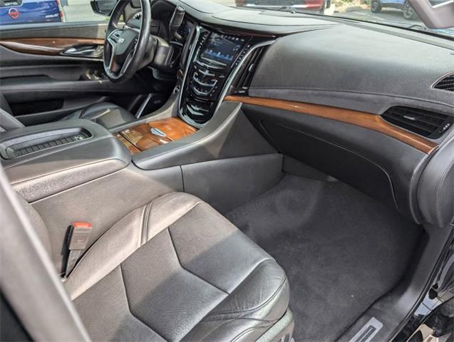 2020 Cadillac Escalade Vehicle Photo in AURORA, CO 80012-4011