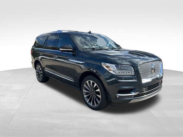 2021 Lincoln Navigator Vehicle Photo in MEDINA, OH 44256-9631