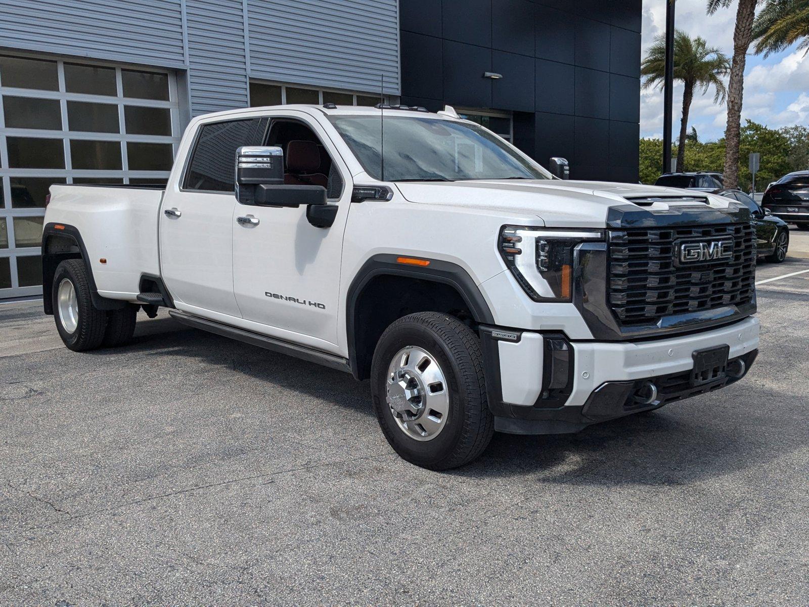 2024 GMC Sierra 3500HD Vehicle Photo in Pompano Beach, FL 33064