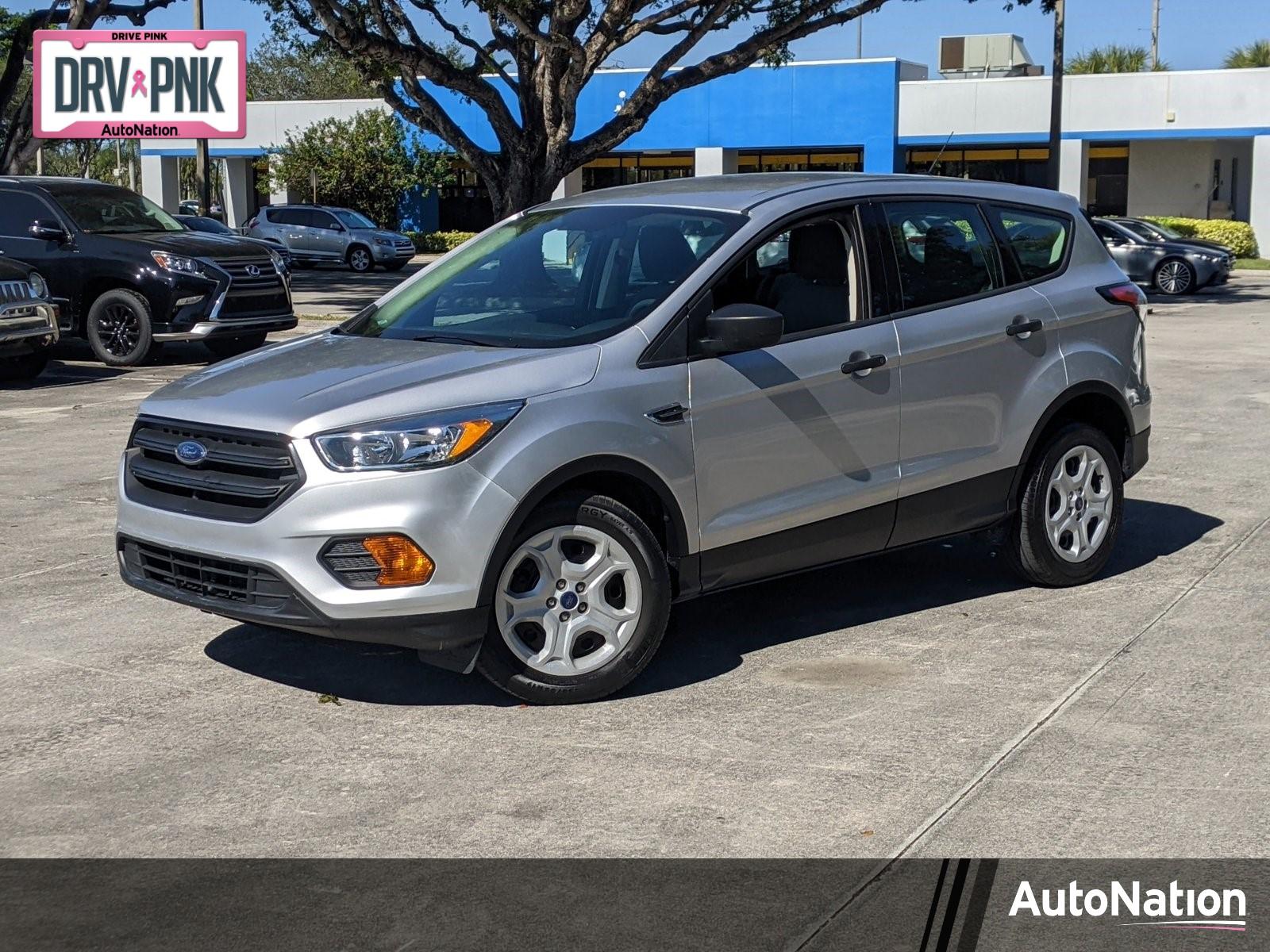 2017 Ford Escape Vehicle Photo in PEMBROKE PINES, FL 33024-6534