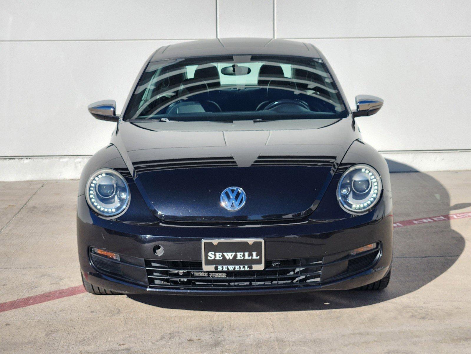 2013 Volkswagen Beetle Coupe Vehicle Photo in GRAPEVINE, TX 76051-8302