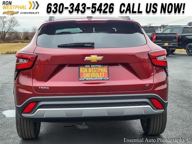 2025 Chevrolet Trax Vehicle Photo in AURORA, IL 60503-9326