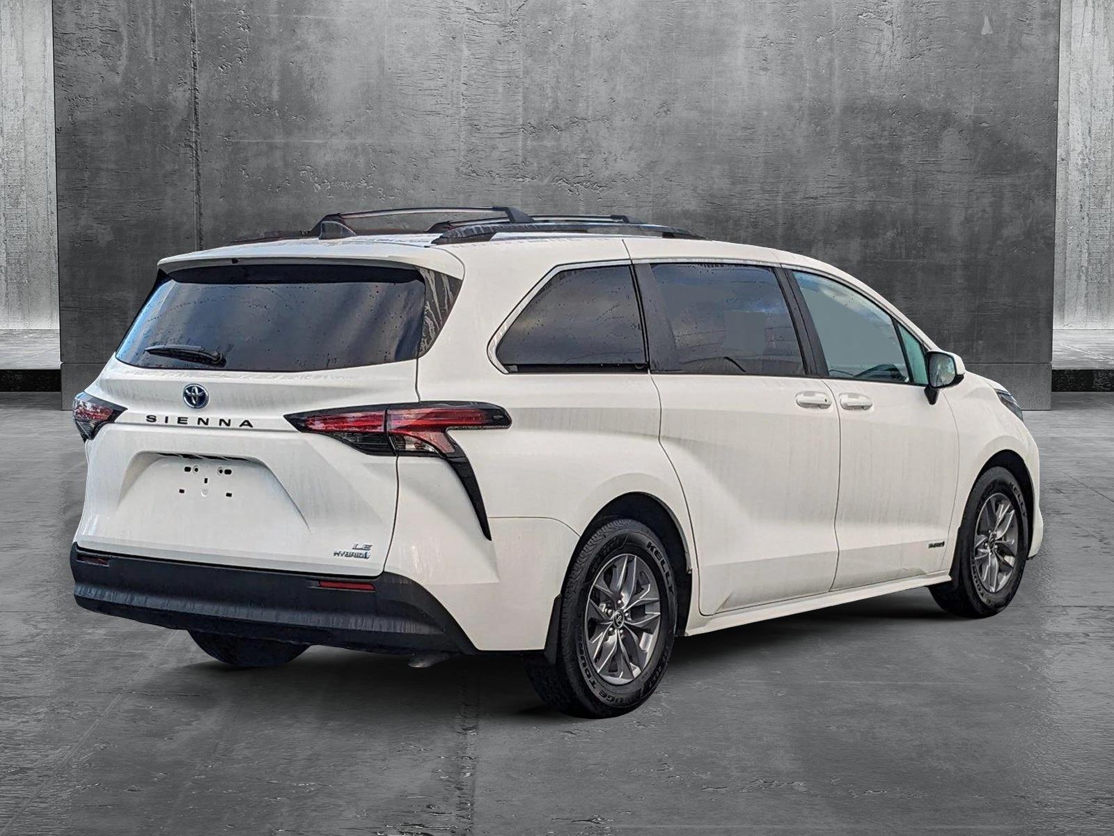 2021 Toyota Sienna Vehicle Photo in Sanford, FL 32771