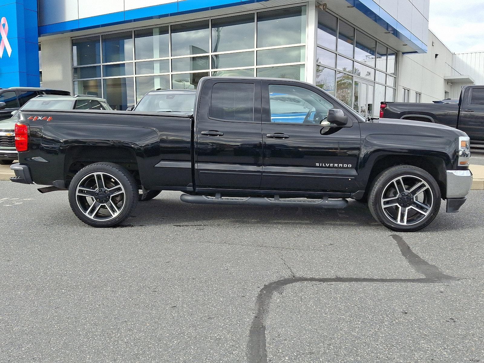 2019 Chevrolet Silverado 1500 LD Vehicle Photo in BETHLEHEM, PA 18017-9401