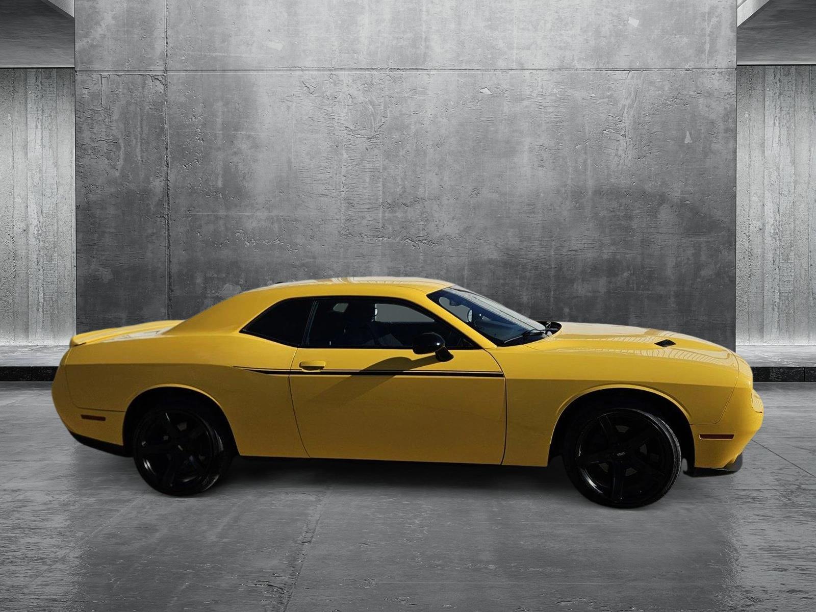 2018 Dodge Challenger Vehicle Photo in NORTH RICHLAND HILLS, TX 76180-7199