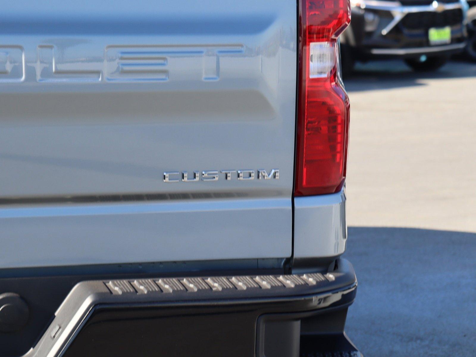 2025 Chevrolet Silverado 1500 Vehicle Photo in LOS ANGELES, CA 90007-3794