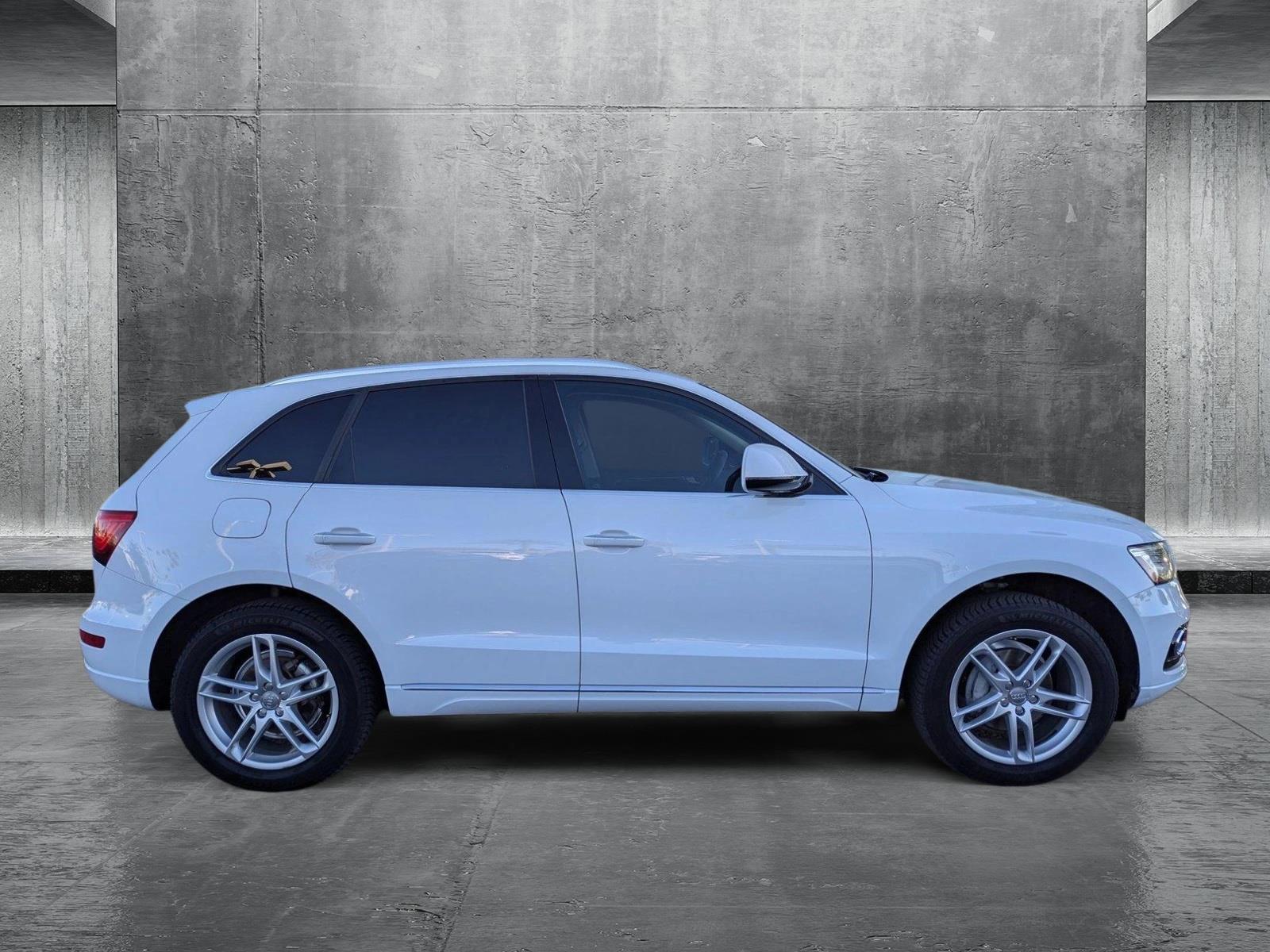 2015 Audi Q5 Vehicle Photo in Peoria, AZ 85382