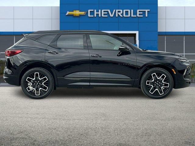 2025 Chevrolet Blazer Vehicle Photo in RIVERSIDE, CA 92504-4106