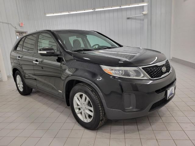 2015 Kia Sorento Vehicle Photo in APPLETON, WI 54914-4656