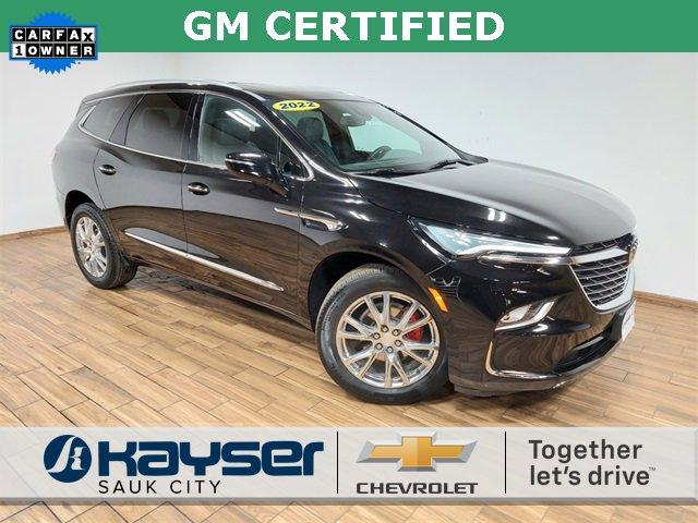 2022 Buick Enclave Vehicle Photo in SAUK CITY, WI 53583-1301
