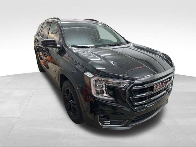 2022 GMC Terrain Vehicle Photo in MEDINA, OH 44256-9631