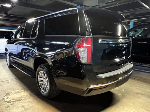 2023 Chevrolet Suburban Vehicle Photo in Roslyn, NY 11576
