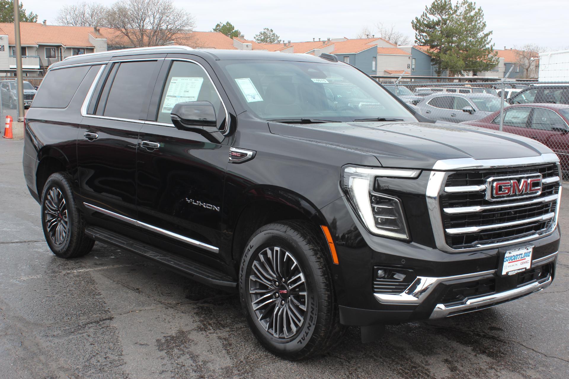 2025 GMC Yukon XL Vehicle Photo in AURORA, CO 80012-4011