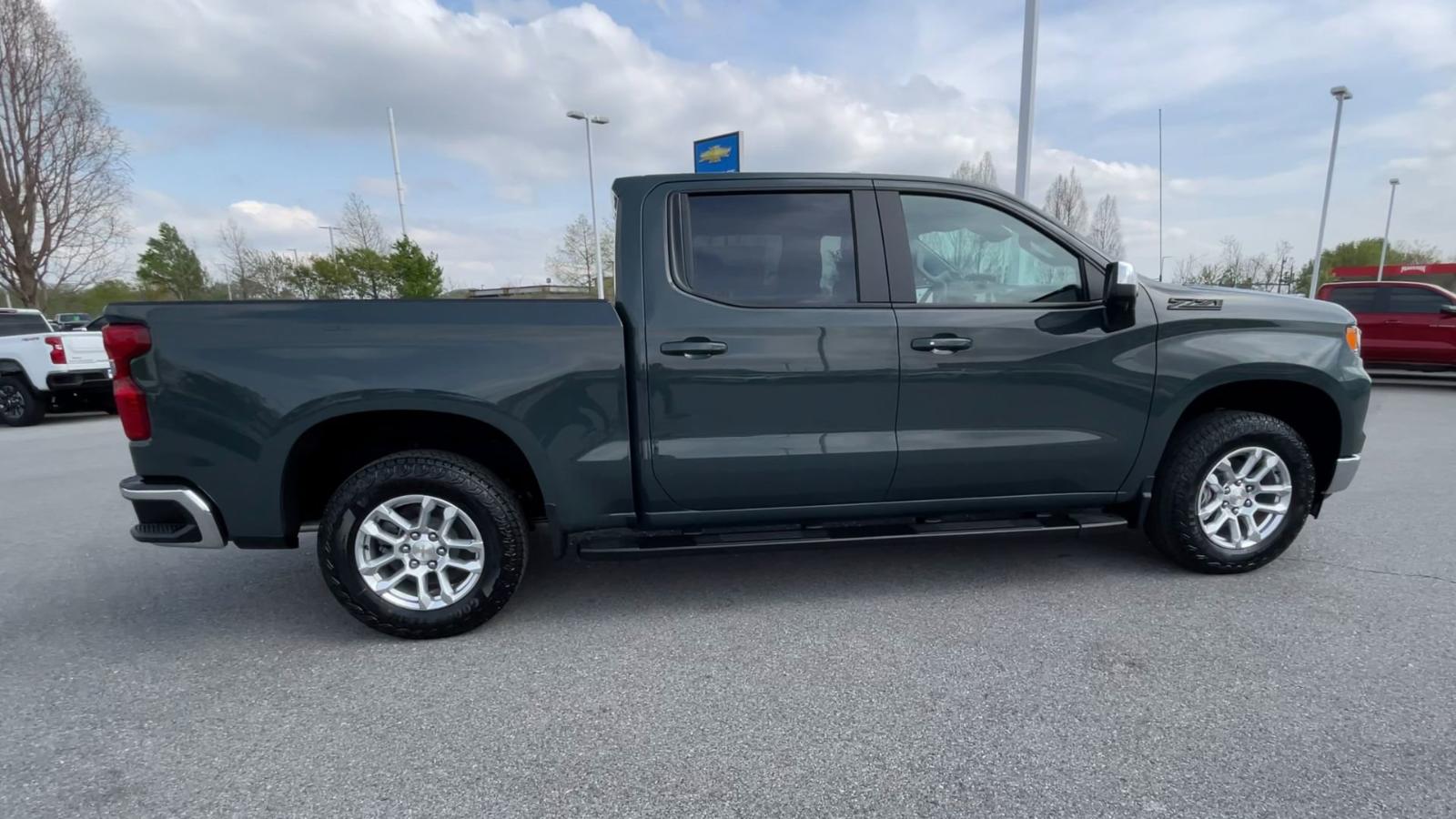 2025 Chevrolet Silverado 1500 Vehicle Photo in BENTONVILLE, AR 72712-4322