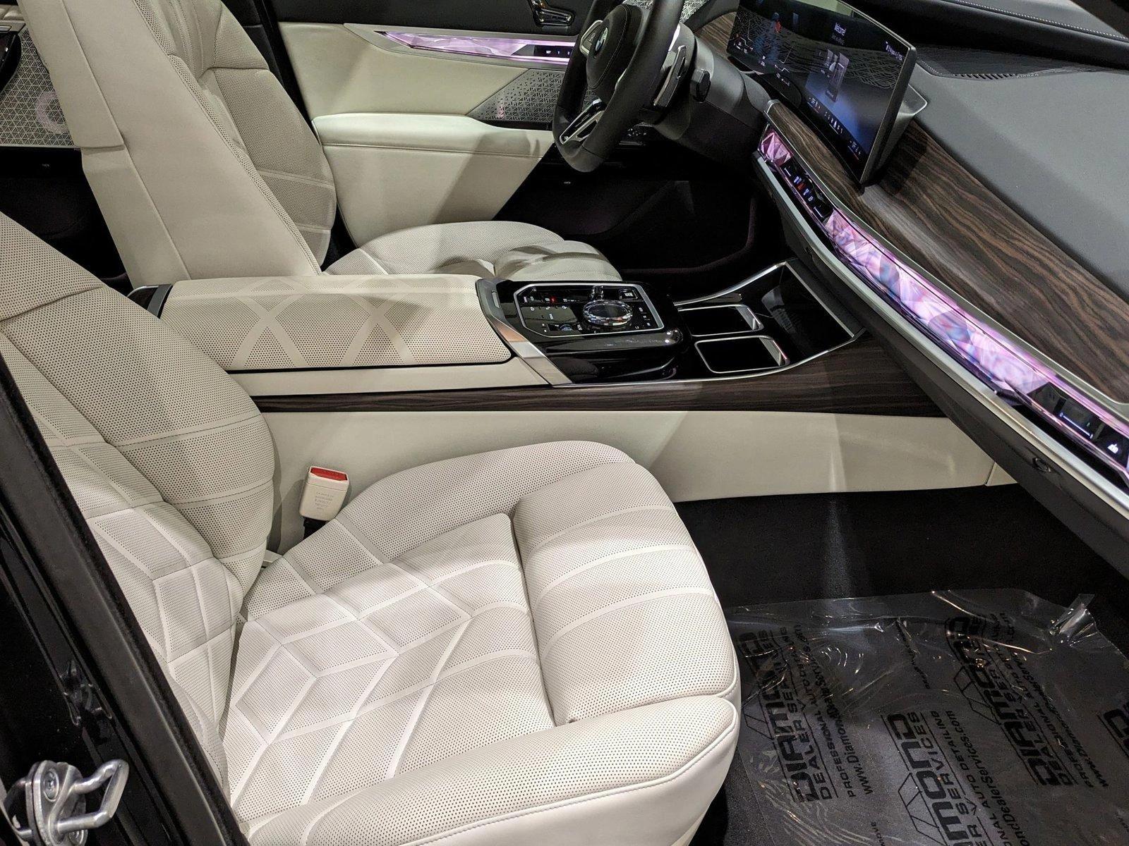 2023 BMW 760i xDrive Vehicle Photo in Rockville, MD 20852