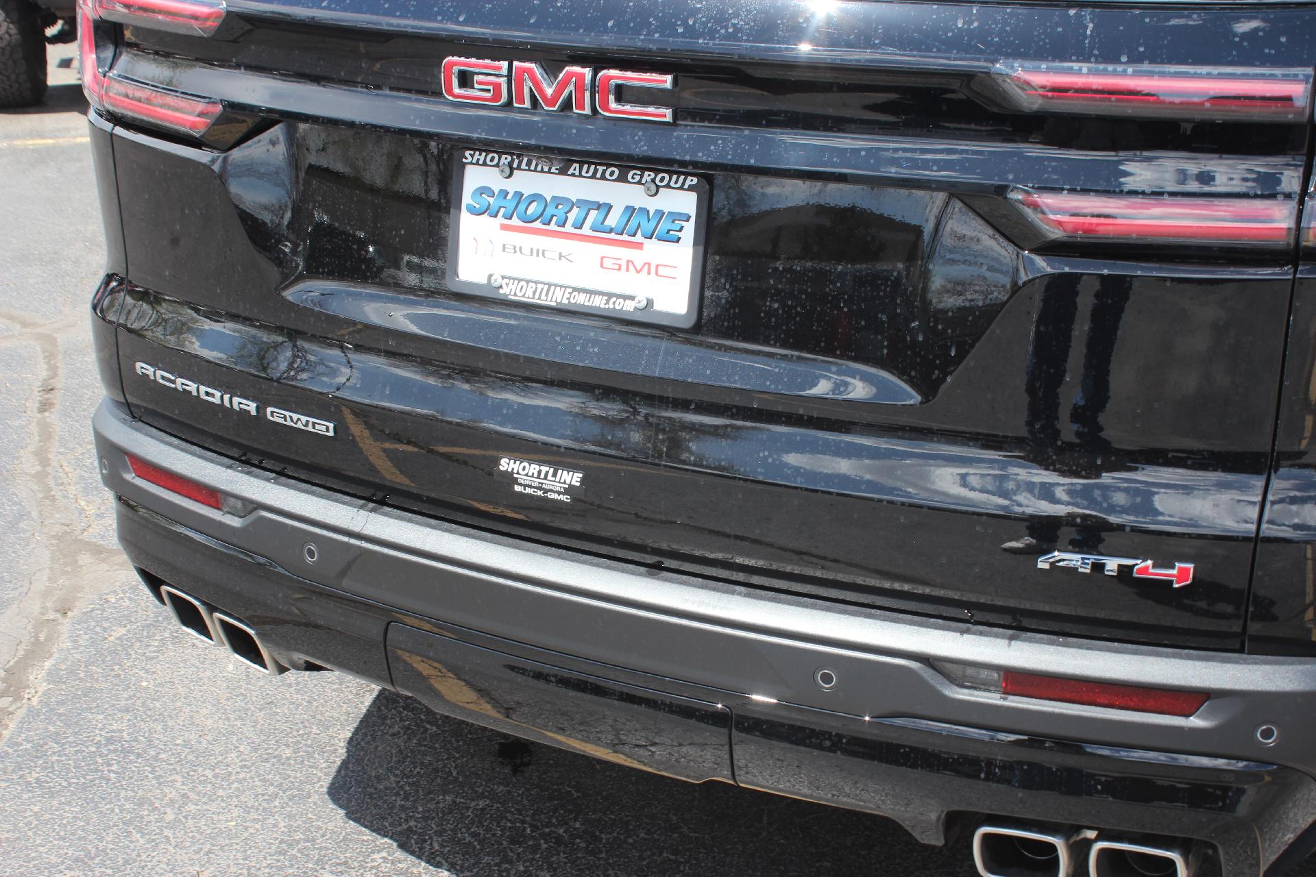 2025 GMC Acadia Vehicle Photo in AURORA, CO 80012-4011