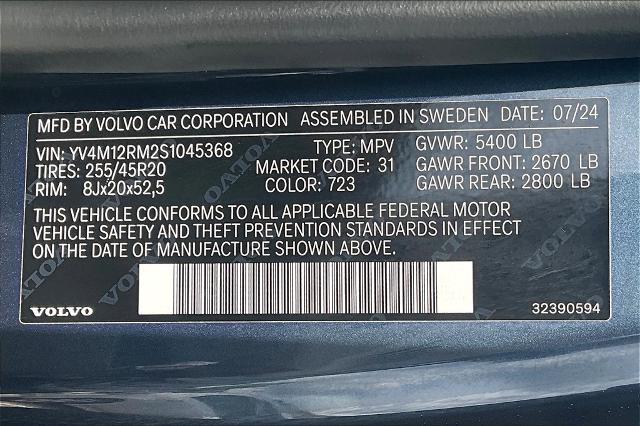 2025 Volvo XC60 Vehicle Photo in Houston, TX 77007