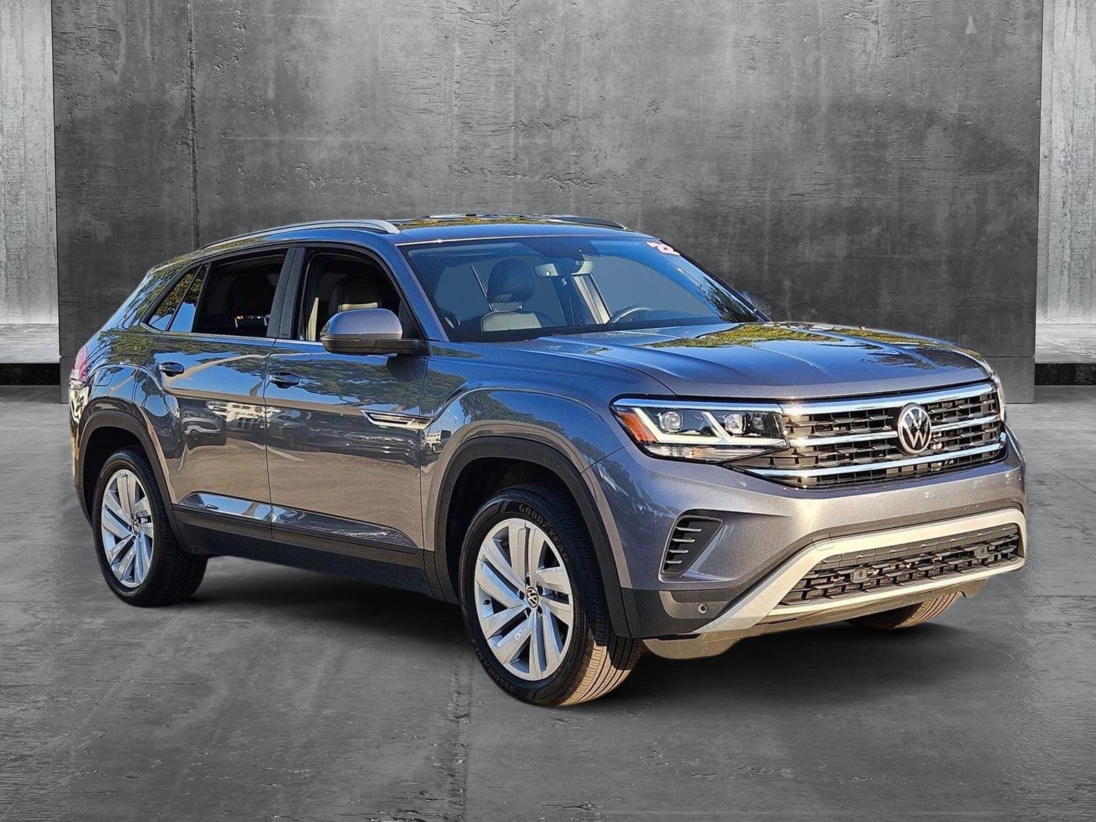 2022 Volkswagen Atlas Cross Sport Vehicle Photo in Pembroke Pines , FL 33027