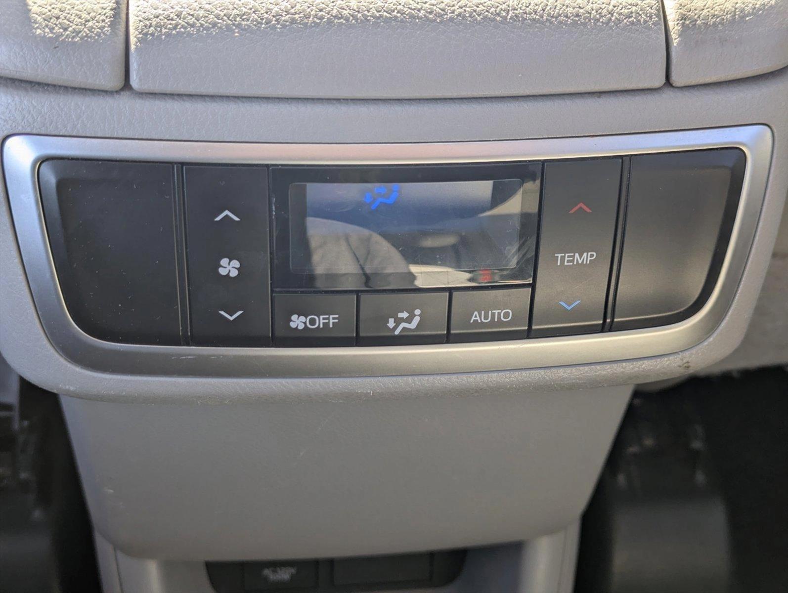 2018 Toyota Highlander Vehicle Photo in Ft. Myers, FL 33907