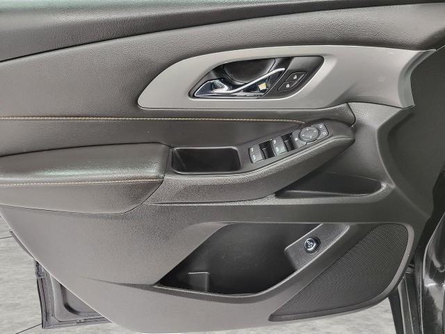 2020 Chevrolet Traverse Vehicle Photo in APPLETON, WI 54914-4656