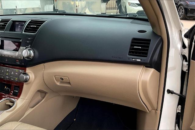 2012 Toyota Highlander Vehicle Photo in Grapevine, TX 76051