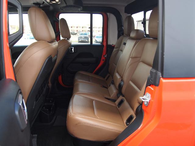 2020 Jeep Gladiator Vehicle Photo in MADISON, IN 47250-1611