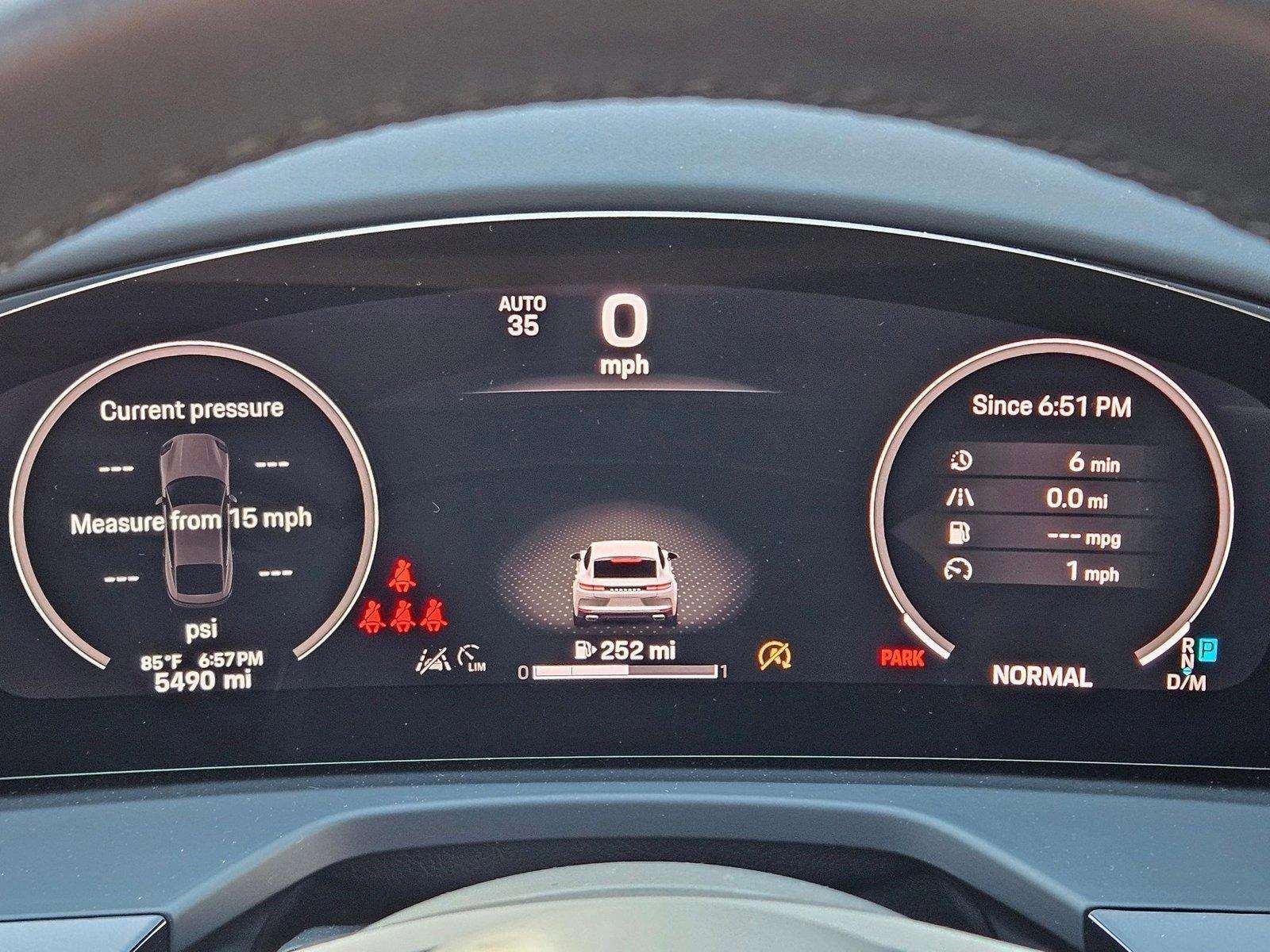 2024 Porsche Panamera Vehicle Photo in Pembroke Pines , FL 33027