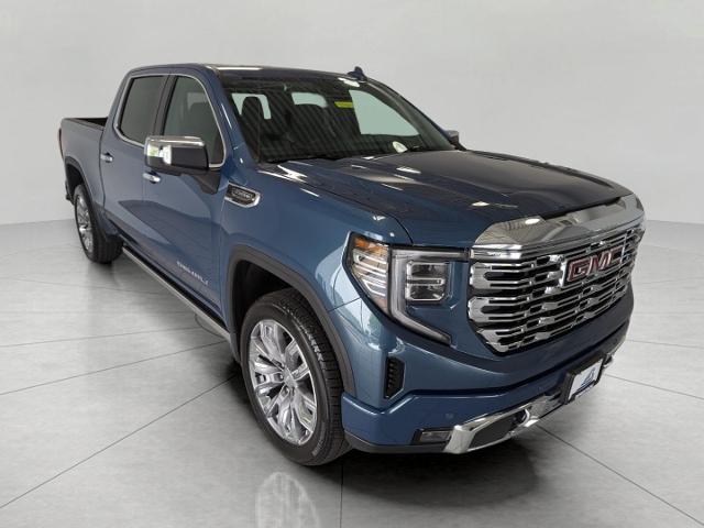 2024 GMC Sierra 1500 Vehicle Photo in Oshkosh, WI 54901