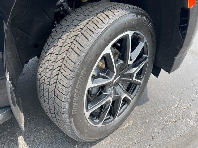 2021 Chevrolet Suburban Vehicle Photo in GREEN BAY, WI 54304-5303