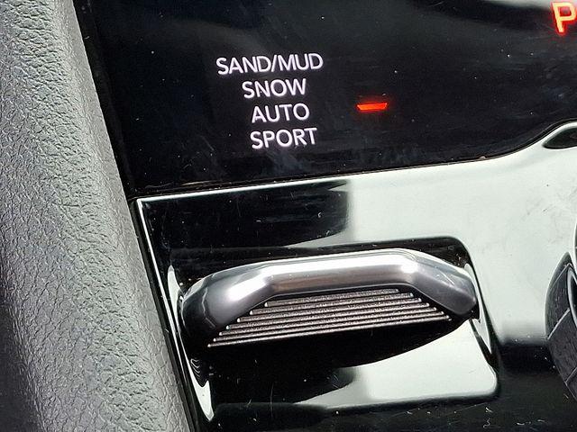 2023 Jeep Grand Cherokee Vehicle Photo in DANBURY, CT 06810-5034