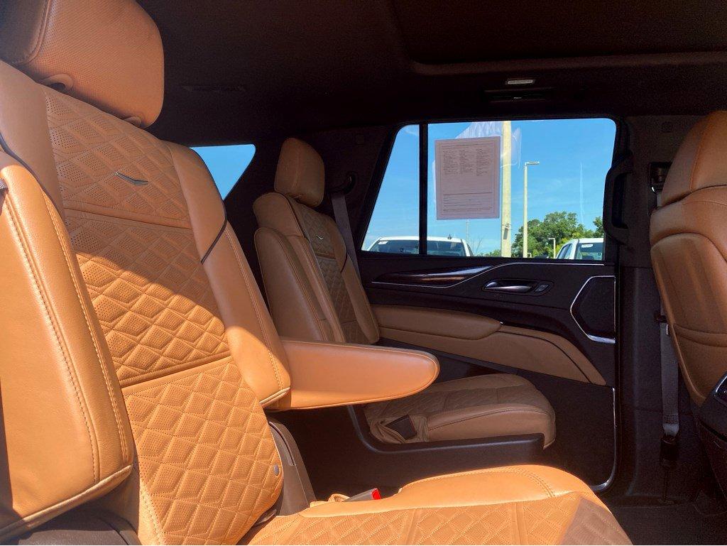 2022 Cadillac Escalade Vehicle Photo in SAVANNAH, GA 31406-4513