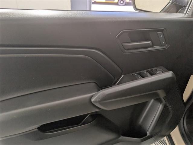 2024 Chevrolet Colorado Vehicle Photo in ENGLEWOOD, CO 80113-6708